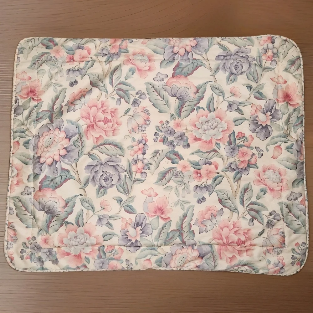 NWOT VTG Laura Ashley Standard Shams Pair | Structured Cottage Floral